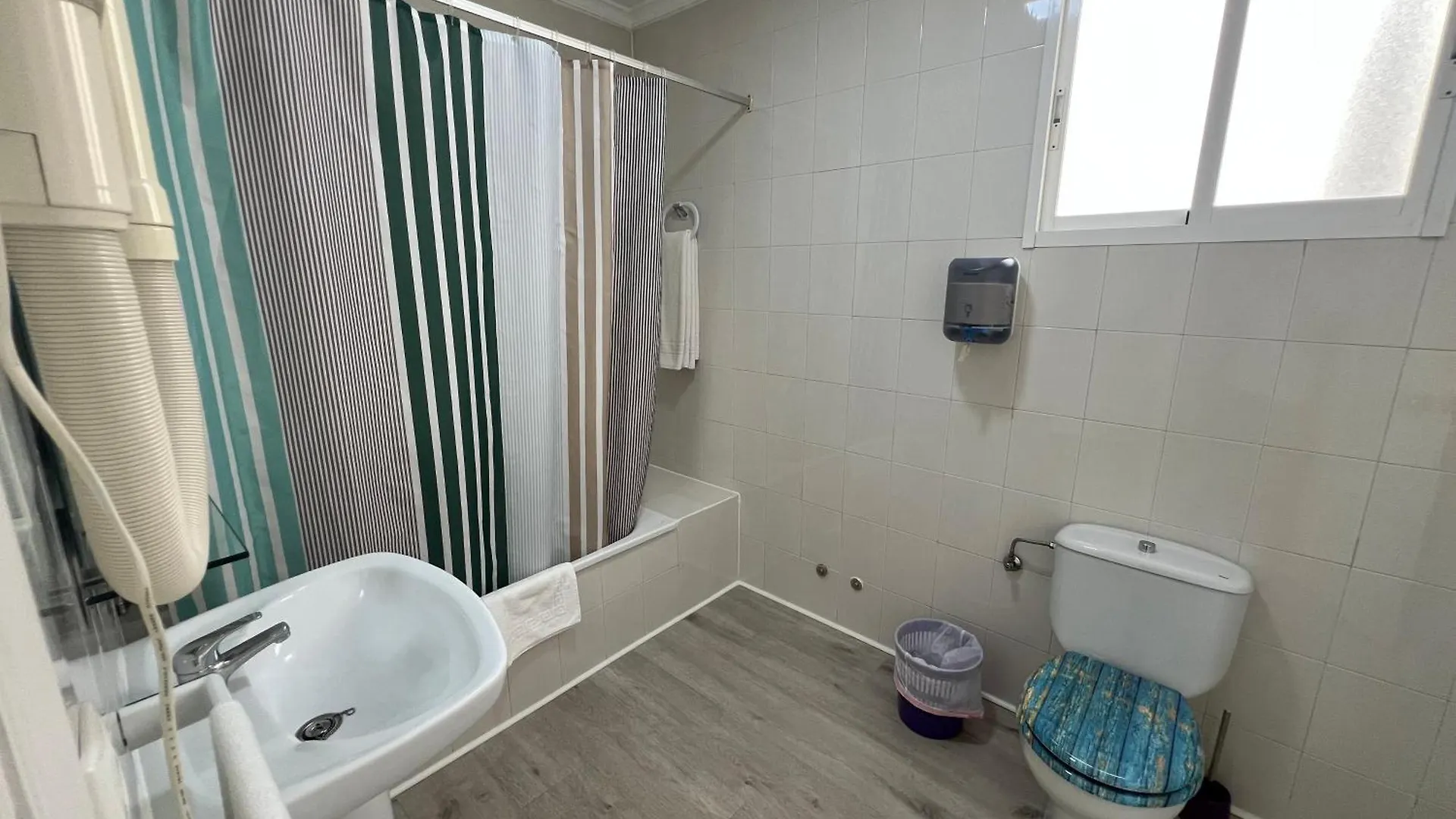 Hotel Dila Velez Malaga 2*,